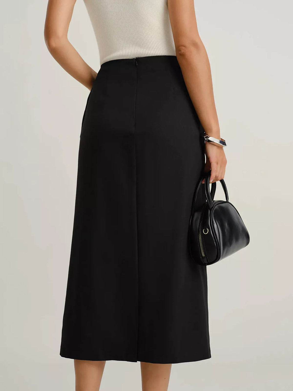 Black Button‑Front Slit Midi Skirt With Functional Pockets